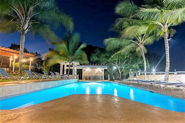 puerto rico vacation rental apartment, beach houses, beach villas, condos, hotel