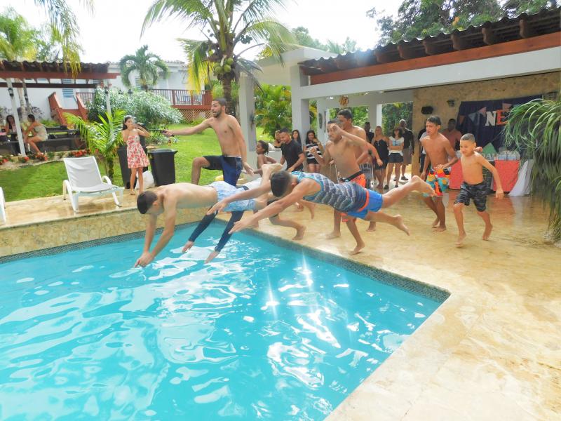 fiesta de cumpleaños en Añasco y Moca, cumpleaños en Camuy y Aguada
