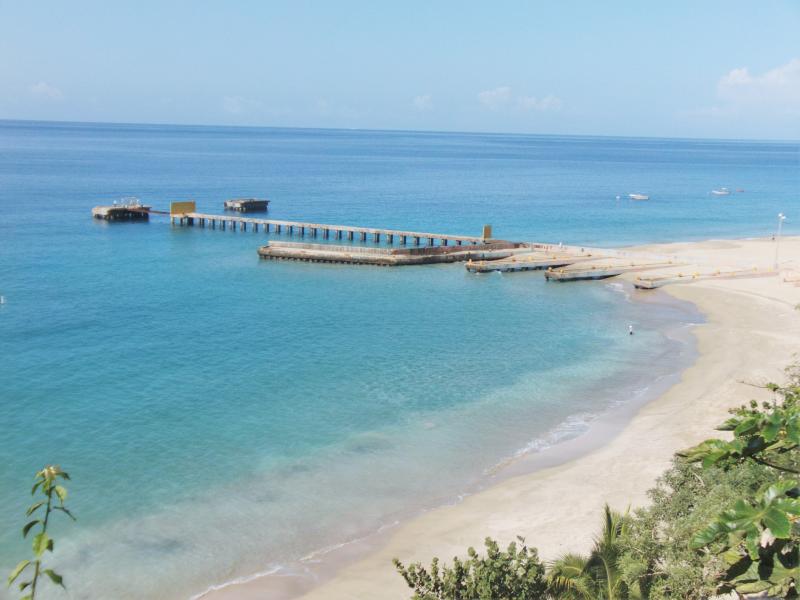 crashboat beach - aguadilla pr vacation rentas - derechos reservados BFC